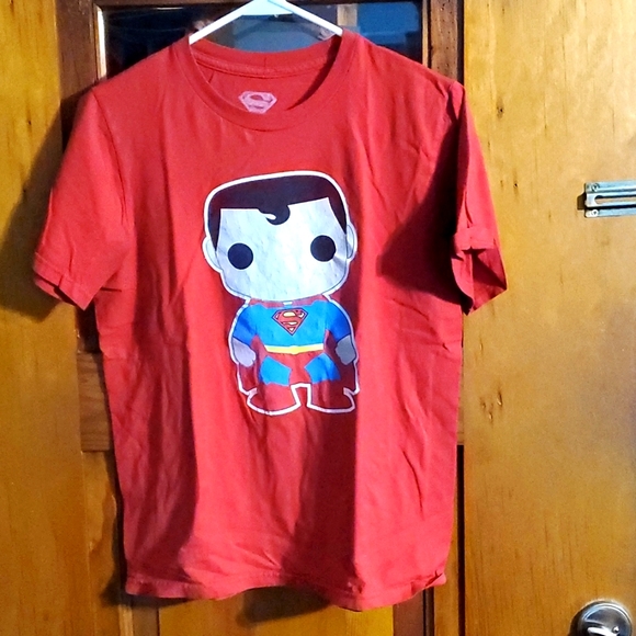 Red Superman Funko Pop T-Shirt Boy's size Large - Picture 1 of 3